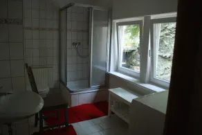 large, newly renovated half-timbered house with garage, pets welcome - Image 3