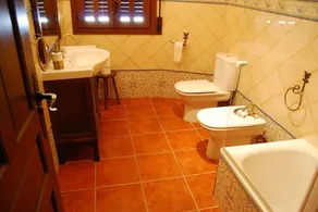 Casa rural para 8 personas junto al río Júcar, patio con barbacoa y wifi - Image 5