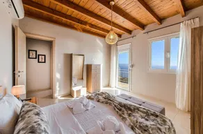 Tranquil sea view villa with private pool, just 2km from the beach! - Image 4