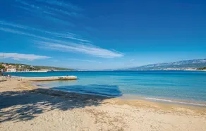 Hus ved stranden i Krk - Image 4