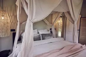 Blommert with a wonderful luxury holiday vibe in the villa, near the beach. - Image 5