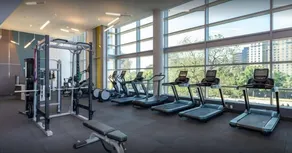Modern 1BR | Ideal for Travel Nurses | Walk to Pentagon - Image 4