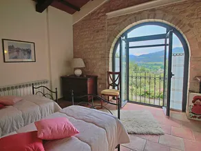 Large holiday home in Cagli with pool - Image 4