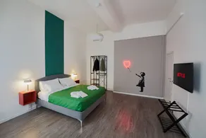 2 minutes from rail station, bright flat in the centre on the town! CorsoItalia - Image 4