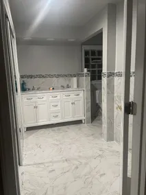 Beautiful home located in Southfield Mi. Quite friendly neighborhood - Image 3