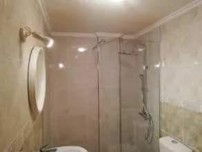 Charmant bungalow 2 chambres avec piscine. - Image 2