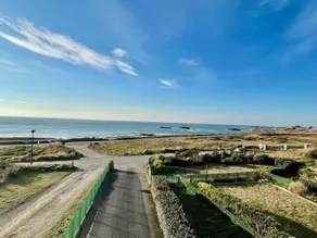 Quiberon: Duplex 2 pièces 50m², vue mer, parking, wifi - Image 4