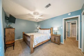 NEW! 2/2 lakefront condo with spectacular views! - Image 5