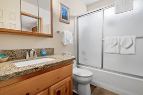 Catalina Creekside Cabine: 2 cabines BR / 2 BA à Big Bear Lake, pour 4 personnes - Image 3