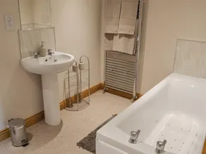 2 bedroom accommodation in Longdyke, near Morpeth - Image 4