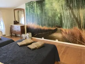 Dette charmerende og rummelige hjem på 1. 5 hektar .. SLEEPS 22-36 NÆRMERE BOLIG - Image 3