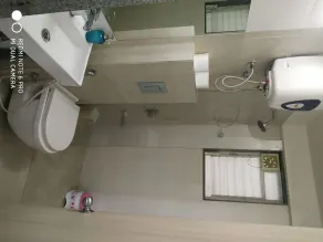 2 Bedroom apartment with balcony.. close to Sula Vinyard - Image 3