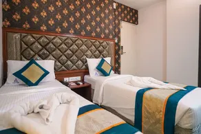 Hotel Pine Tree - Image 4