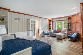 On the Water, private Pool, large Hot tub, Kayaks, sleeps 16, escape to Michigan - Image 3