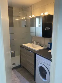 Seaside apartment with swimming pool,renovated in 2024 (kitchen and living room) - Image 2
