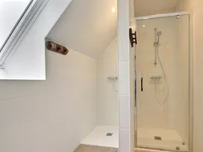Elegant Neulliac Holiday Home for 15 - Image 4