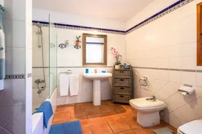 Gemütliche Finca mit Pool, Padel- und Fußballplatz - Can Gat Ibiza - Image 4