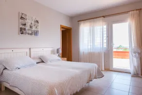 Villa luxueuse et climatisée avec piscine privée et vue mer panoramique - Image 5