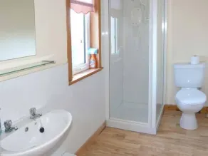 Amber's Cottage, STAFFIN - Image 2