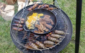 Glamping Bell Tent Hunstanton - Dog Friendly - 2 mins to the Beach - Image 5