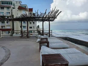 Cancun Plaza Condo Hotel - Image 5