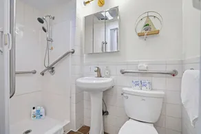 Peaceful 1BR Stay - Golf & Beach - Image 3