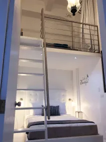 Ground Penthouse, Gladiolas II / Loft + Room / Queen Bed / Free WIFI / AC - 2104 - Image 4