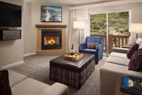 Lovely 2 bedroom at Marriott Streamside Vail...Private shuttle to Mountain - Image 4