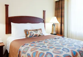 1 Bedroom | Free Wi-Fi, Pool, Free Breakfast - Image 4