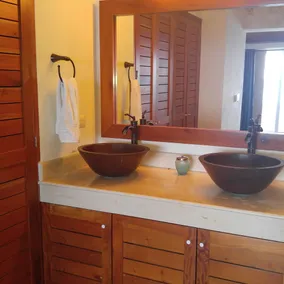 Luxury two bedroom ocean front condo at Isla 33 - Image 3