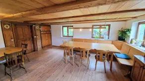 Quaint farmhouse in the countryside with its own garden, 10 beds - Image 3