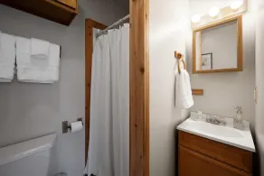 HOT TUB! Tiny Home Fire Pit! Pet Friendly on 5 Acres of Seclusion! - Image 2