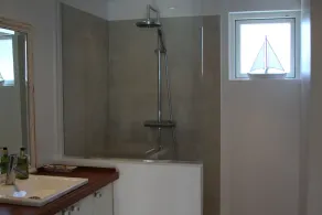 Family friendly cottage. Great sea view and close to beach. - Image 2