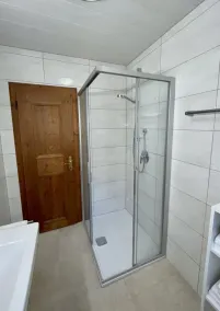 Precioso apartamento para 28 personas con WIFI, TV y patio - Image 2