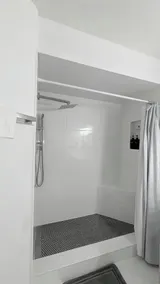 Modern Resort-Style Stay - Image 5