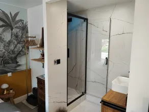 Superbe appartement avec jacuzzi avec jardin privé - Image 3