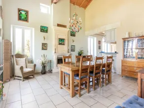 Lovely Chateau 25 Min From Bordeaux - Image 3