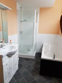 Moulin à cidre transformé de 5 chambres dans un cadre rural proche des commodités et de la plage - Image 5