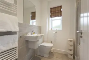DBS Serviced Apartments - The Mews - Image 5