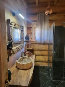 Chalet Klippitz Star, 1600m log cabin in the ski area, panoramic view - Image 2