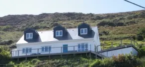 Contemporánea casa de playa con vistas al mar y a pocos pasos de la playa de bandera azul - Image 5