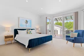Immaculate beach home with Spa and alfresco area (sleeps 9) - Image 3