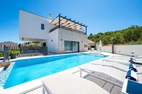 Luxury Villa Cor Mare with Pool - Image 3