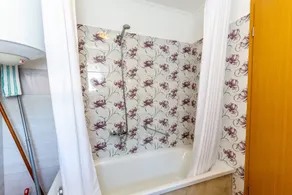 House with jacuzzi, for 2-4 people, pets allowed - Image 4