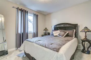 7 minutes away fro Edmonton International Airport beautiful home stay - Image 3