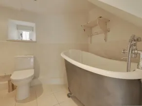 CULLAFORD COTTAGE, pet friendly, luxury holiday cottage in Scorriton - Image 3