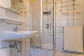 Espaço e conforto em abundância: Na casa geminada de cerca de - Image 4