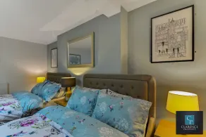 Crawford Square Apartment - Image 5