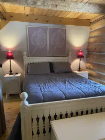Egg Harbor Log Cabin, Door County - Image 4