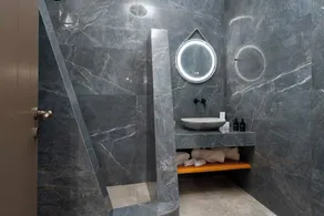 Litheos Santorini Luxury Cave Suites - Image 4